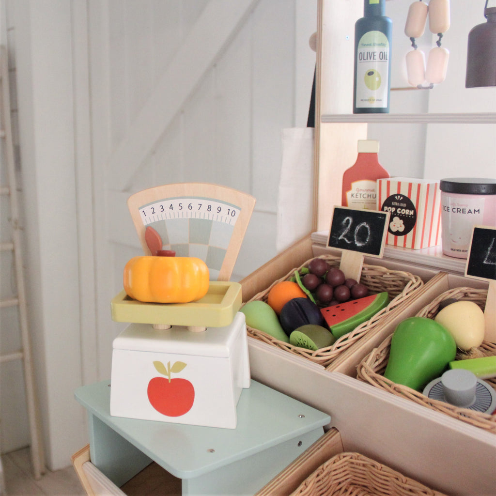 Tender Leaf wooden market day weighing scales for children. Great for pretend play and play food perfect for pretend shopping with kids