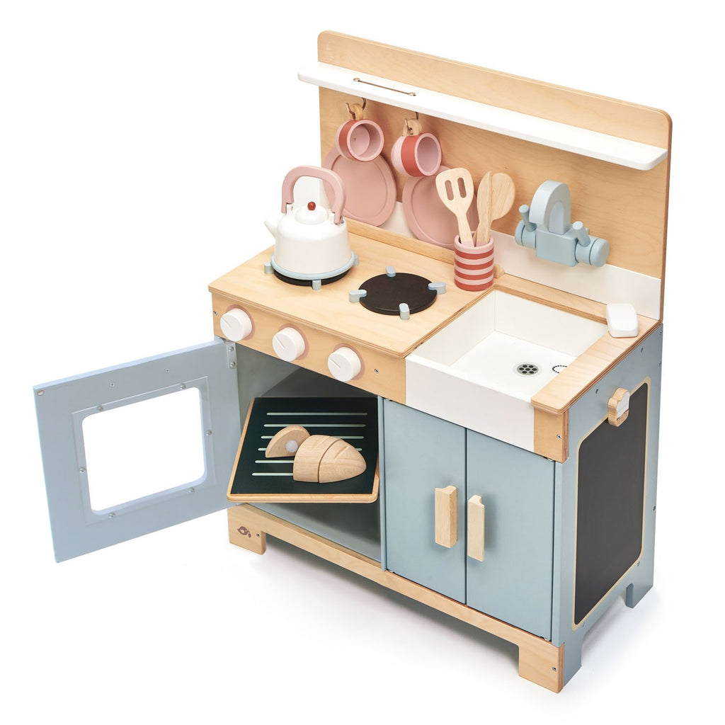 Tender Leaf wooden kitchen