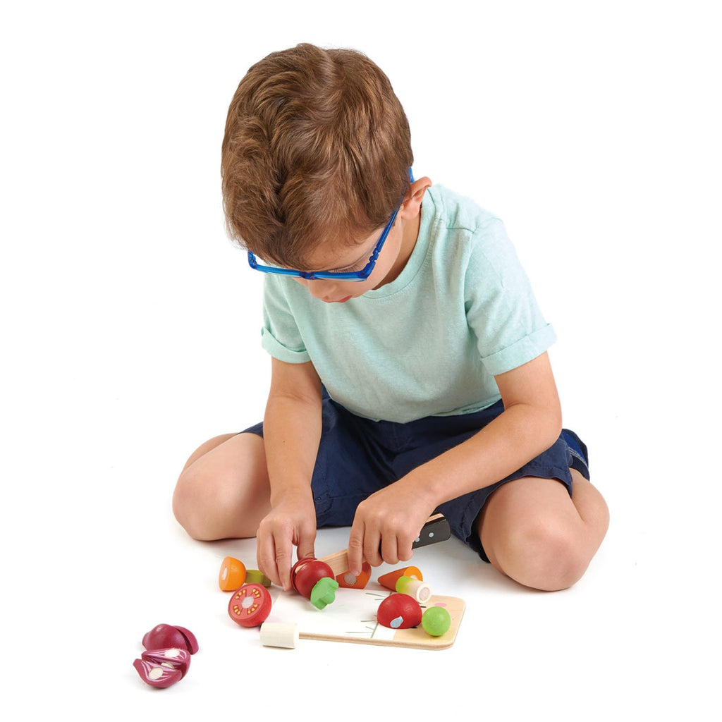 Tender Leaf wooden toys chopping board