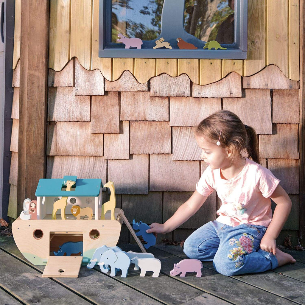 Tender Leaf wooden toys Noahs ark with lots of animal accessories